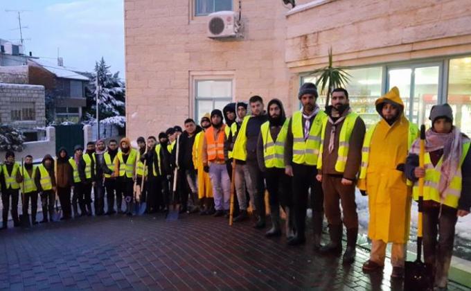 Khalil Al-Rahman (Hebron) Scout Group is Volunteering to Help People in the Blizzard