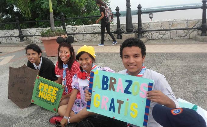 Campaña de abrazo gratis