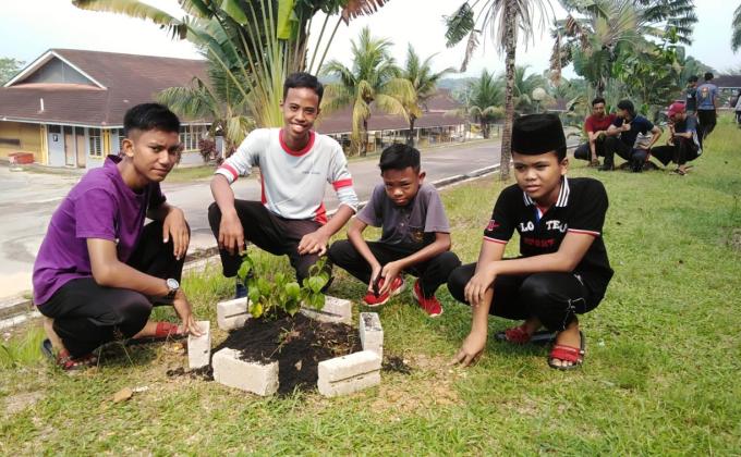 PLANT A TREE, SAVE THE PLANET PROGRAM 2019