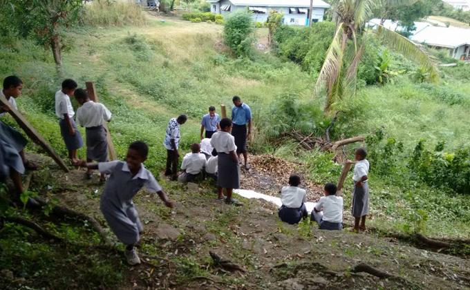 "LEAVE THE PLACE BETTER THAN YOU FIND IT" -A CLEAN SCHOOL IS A HEALTHY SCHOOL
