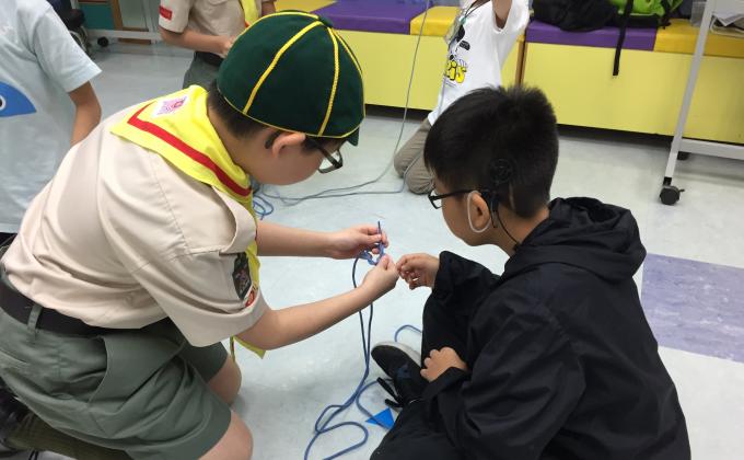 Service for the hearing-impaired children 聽不到的說話—聽障人士服務活動