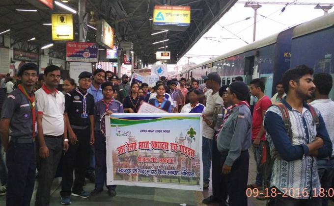 #Lucknow Disstt. organice to #Swacha rail - swacha bharat#