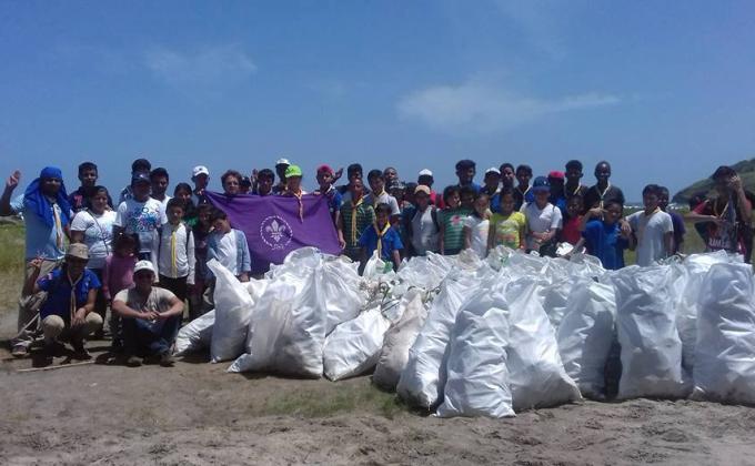 Limpieza internacional de COSTAS pt el Bluff 2016