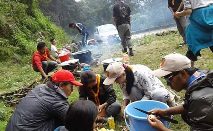 Hiking for Rigzhung Rovers and Choetse CBS
