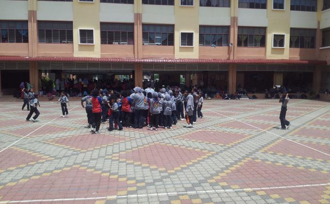 Aktiviti Unit Beruniform