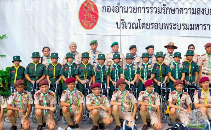 Scouts do good turn to pay tribute to the passing King of Thailand