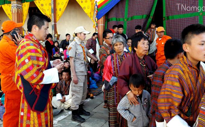 Crowd Control during Pemagatshel Tsechu
