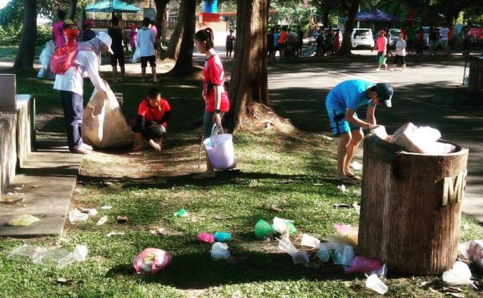 Khidmat Masyarakat di Luak Esplanade Miri