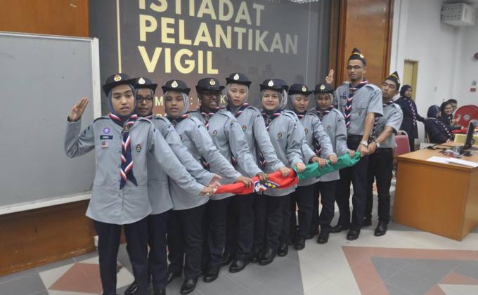 ISTIADAT PERLANTIKAN VIGIL KELANASISWA LEVEL 100 2016
