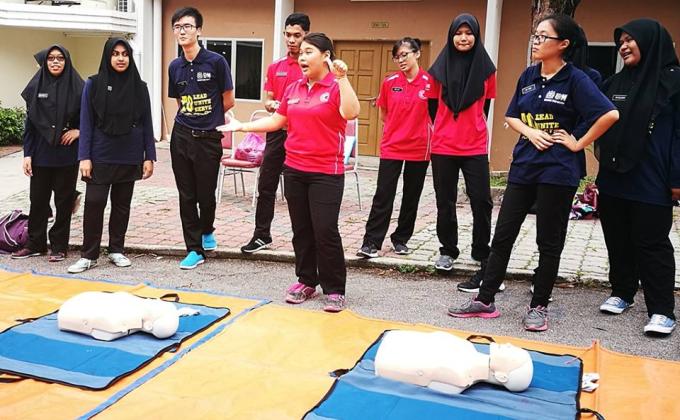 Kursus Latihan Rawatan dan Pertolongan Cemas oleh Bulan Sabit Merah Malaysia Universiti Sains Malaysia (BSMM USM) 