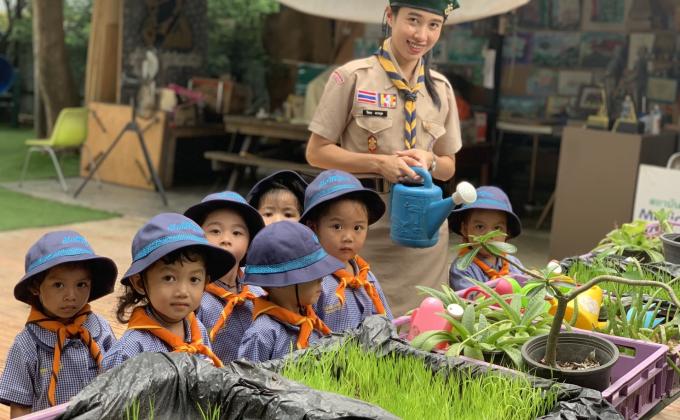 กิจกรรมเรียนรู้นอกห้องเรียน การปลูกข้าว