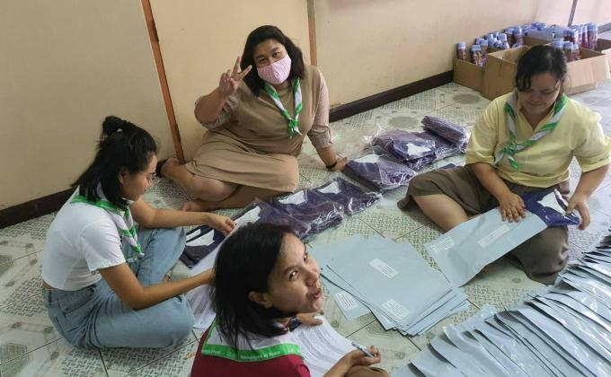 จิตอาสาเเพ็คเสื้อ