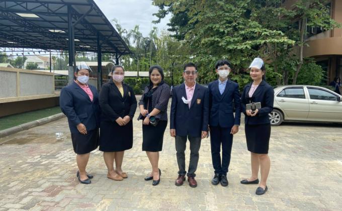ร่วมช่วยเหลือ เพื่อรับการประเมินการเปิดเทอม