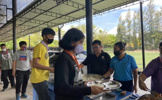 จัดเตรียมอาหาร