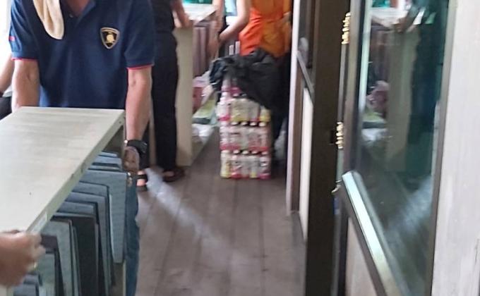 ร่วมกันจัดห้องเรียน