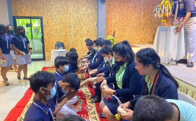 พีธีไหว้ครู