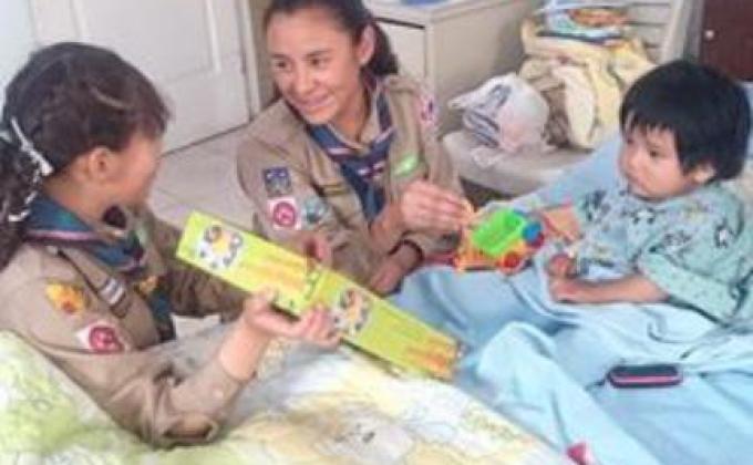 regalando sonrizas en el hospital general oruro