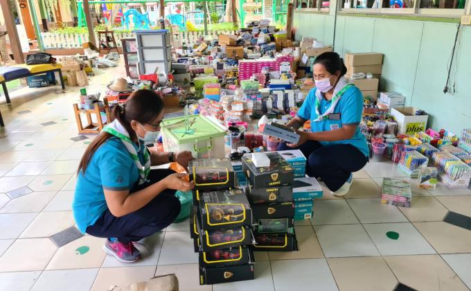 จิตอาสา จัดของทำความสะอาด