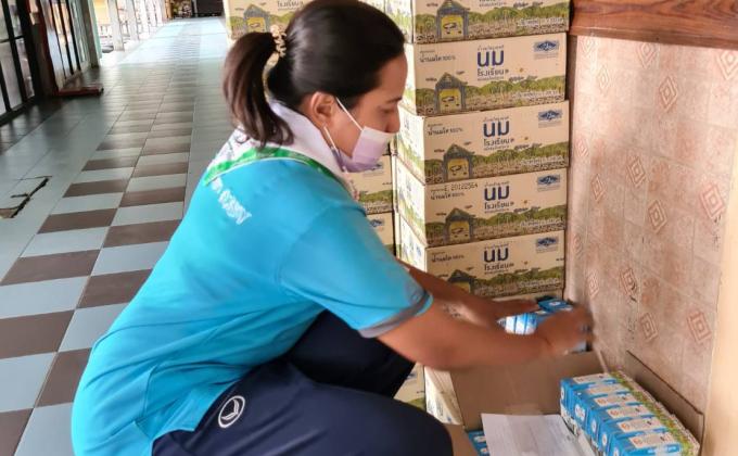 คัดแยกนม