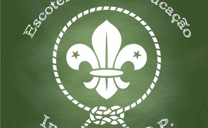 Escoteiros Pela Educação