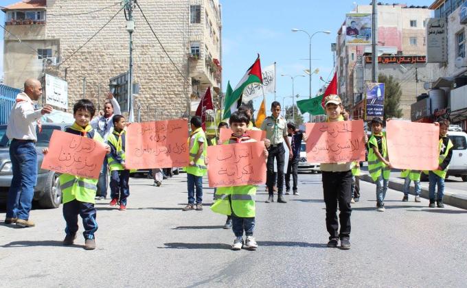 مفوضية كشافة محافظة الخليل تنظم مسيرا كشفياً احتفالاً بذكرى الإسراء والمعراج، وتناصر قضية الأسرى