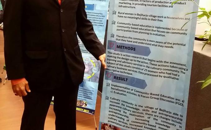 Pembentangan di Yogyakarta International Conference