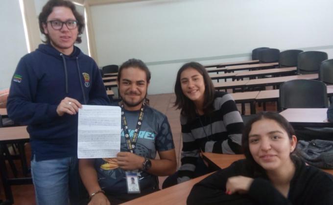 Construyendo identidades