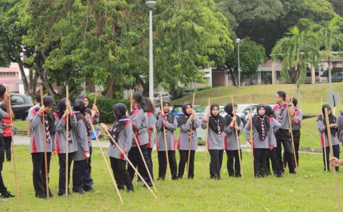 latihan kawad tongkat