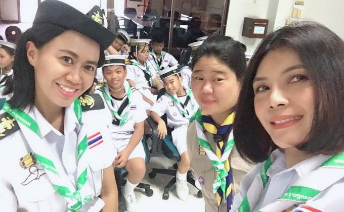 อบรมให้ความรุ้