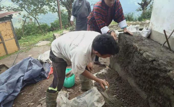 Construction of hand washing station in school 