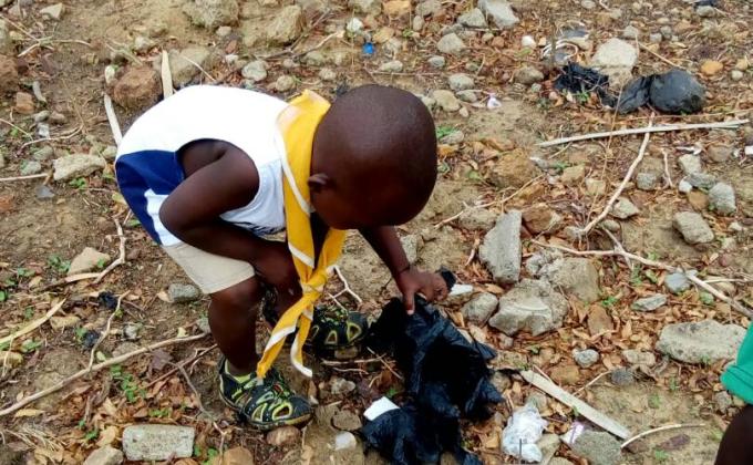 NON A LA POLLUTION PLASTIQUE DANS MA VILLE