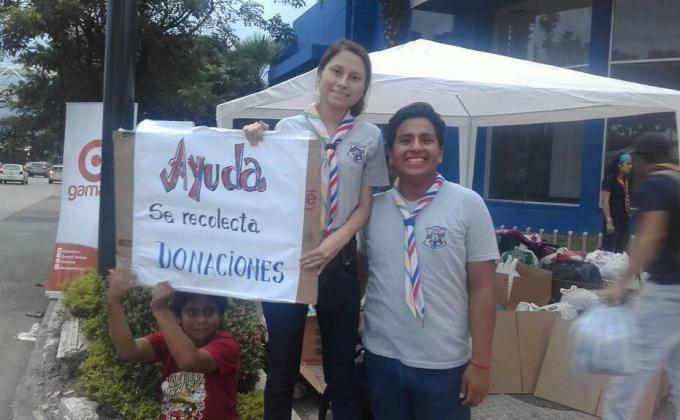 Voluntaria en los centros de acopio por el terremoto de Ecuador 