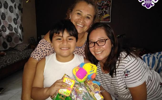 300 juguetes 300 sonrisas