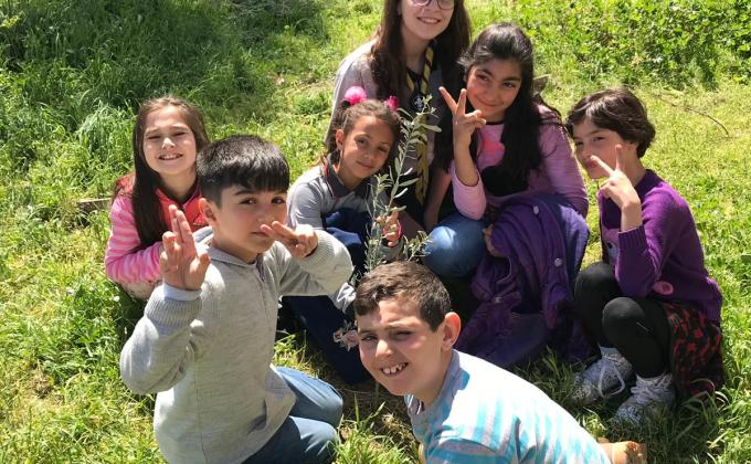 Volunteer service at Primary School for Special Education Class