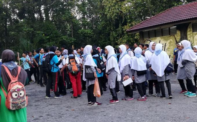 Hip-hip..Horey....Pendakian Keamanan Sedunia 2019