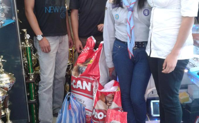 AMIGOS DEL CALLEJERO