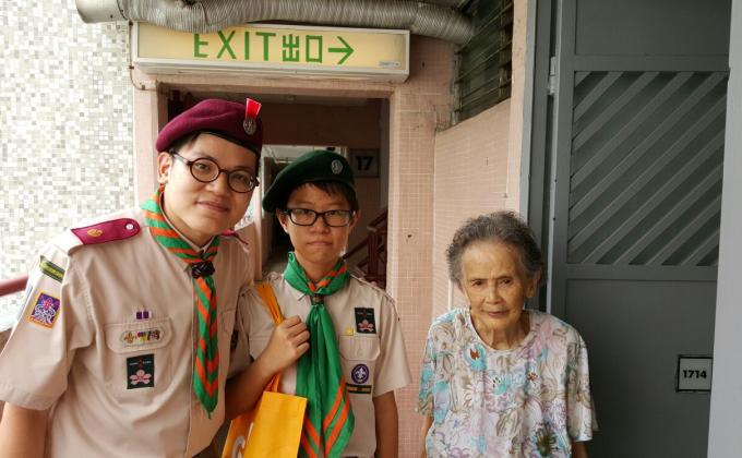 Mid Autumn Festival Service - Visit to The Elderly