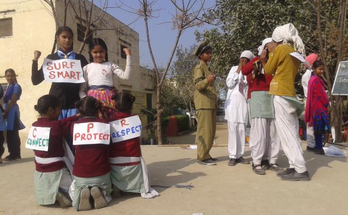 SURF SMART SAFER INTERNET  DAY