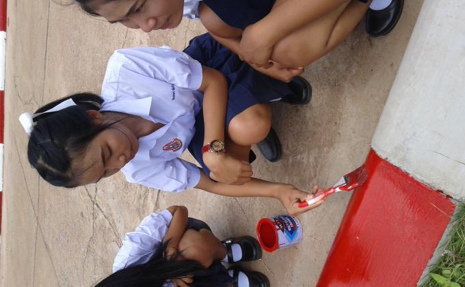 ทาสีทางเดินเท้า
