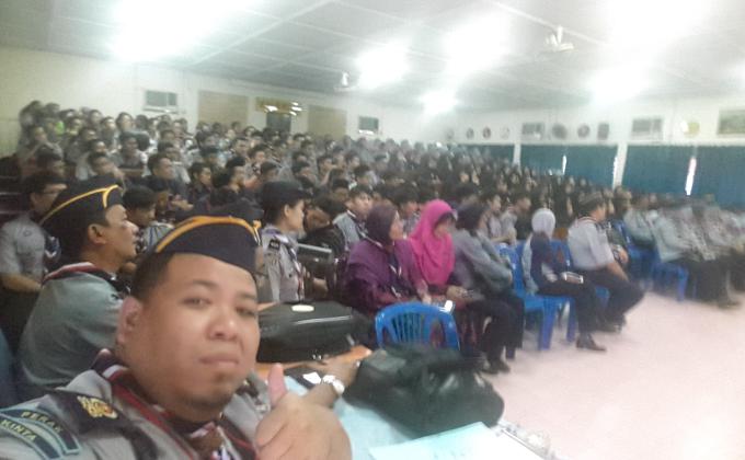 Pengenalan Messenger of Peace Kepada Ahli Pengakap di sekollah