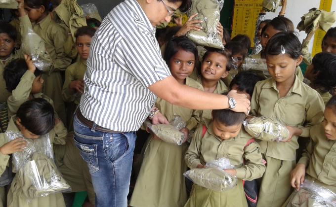 Dress Distribution