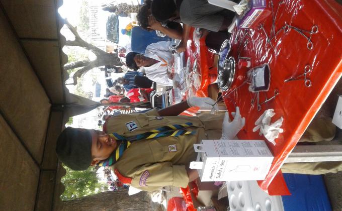 SCOUTS DONATE BLOOD - TSA