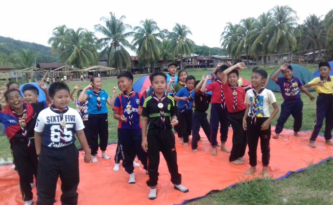kem keris gangsa pengakap kanak-kanak daerah kemabong