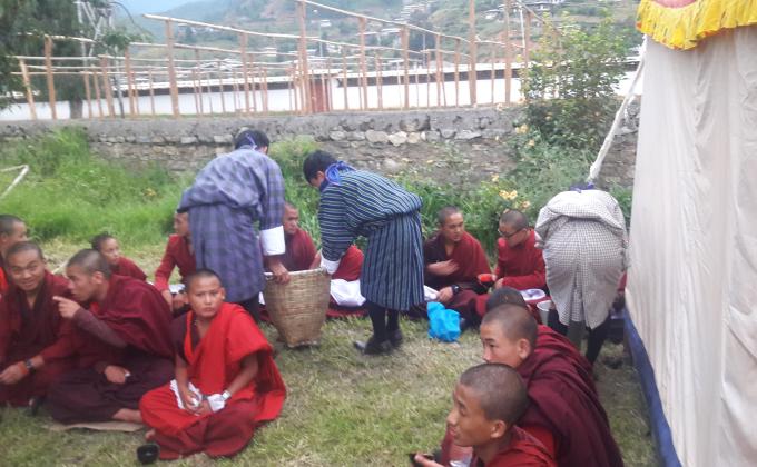 Volunteer at week long seven line prayer recitation 