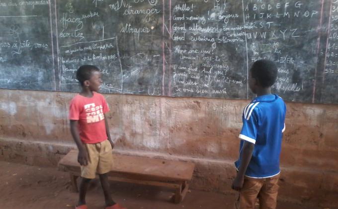 Cours d'Anglais et formation sur la Bonne Action quotidienne au Groupe Scout d'Akato Viépé du Togo