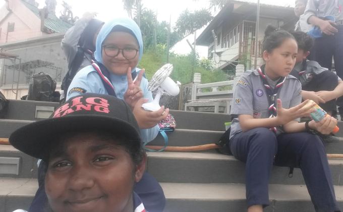 Perkembaraan Sumiran Lencana usaha