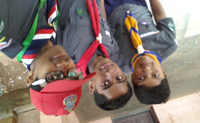 Teaching to make a tent