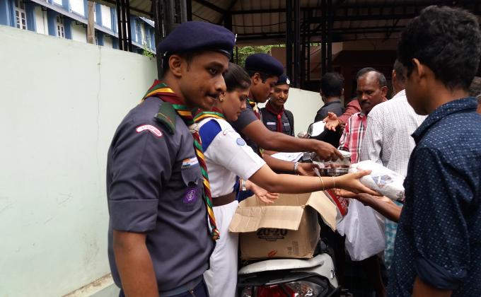 Food donation for cancer patients of TD medical college  alappuzha