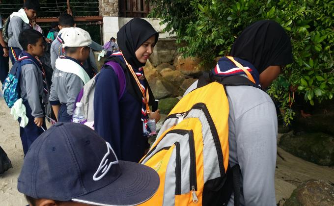 MERDEKA WALK AND CLEAN UP THE WORLD 2017