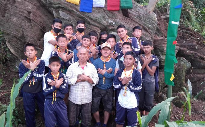 Cleaning the Nye (Sacred  place) 